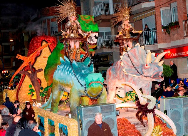 Se abre el plazo de inscripción de los artilugios que participarán en el Carnaval de la Noche  