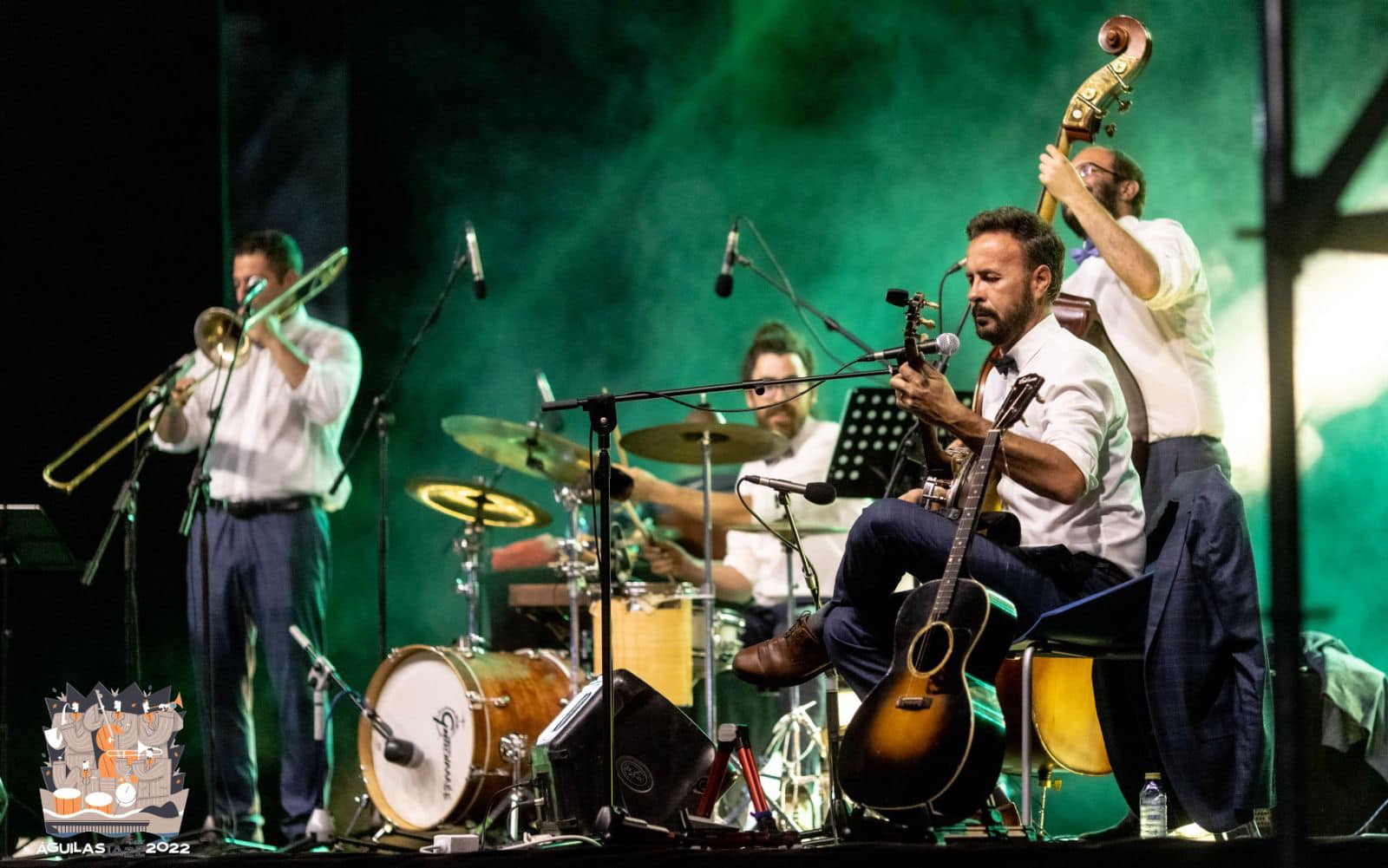 Arranca la segunda edición del Águilas Jazz 2022 con la actuación de “Potato Head Jazz Band” que hizo vibrar a los más de 225 asistentes en la plaza de Antonio Cortijos