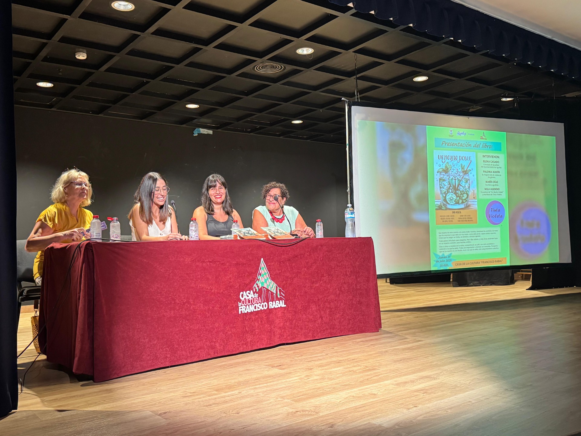 La Casa de la Cultura acogió la presentación de “Un mojito doble” 