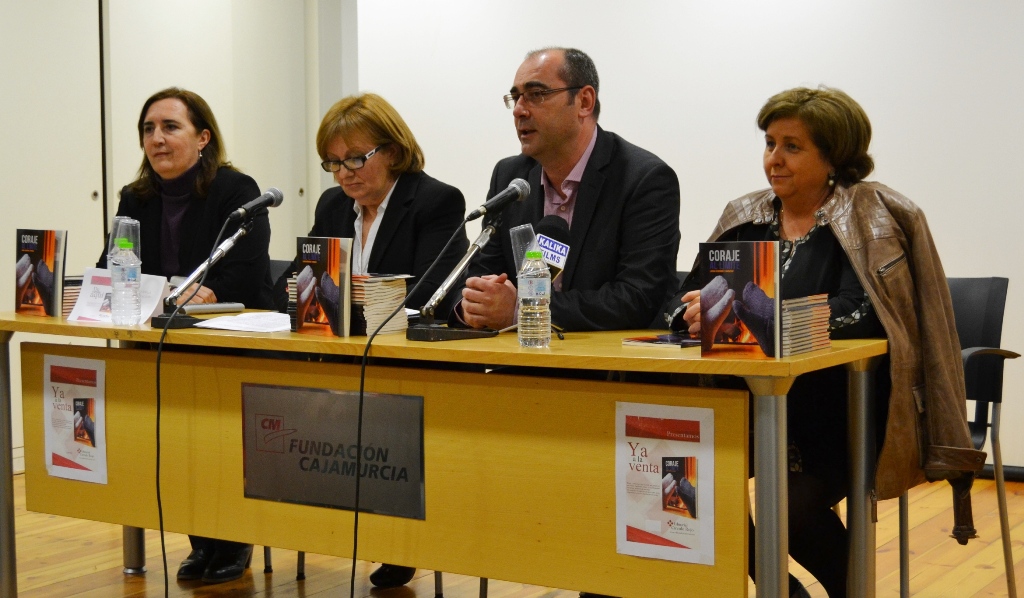 Laura Hernández presenta su libro “Coraje al límite” 
