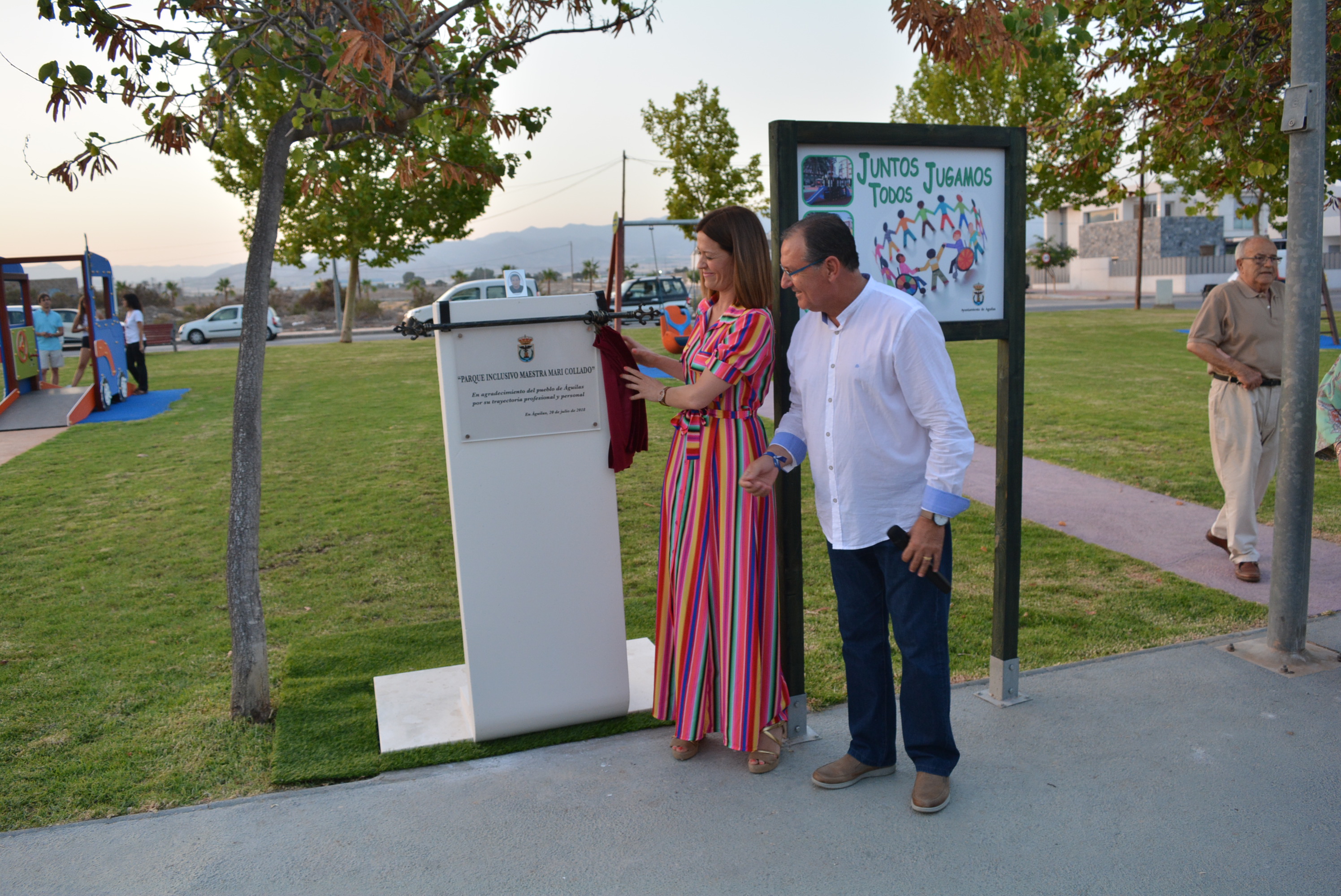 El parque inclusivo de la Loma recibe el nombre de Maestra Mari Collado