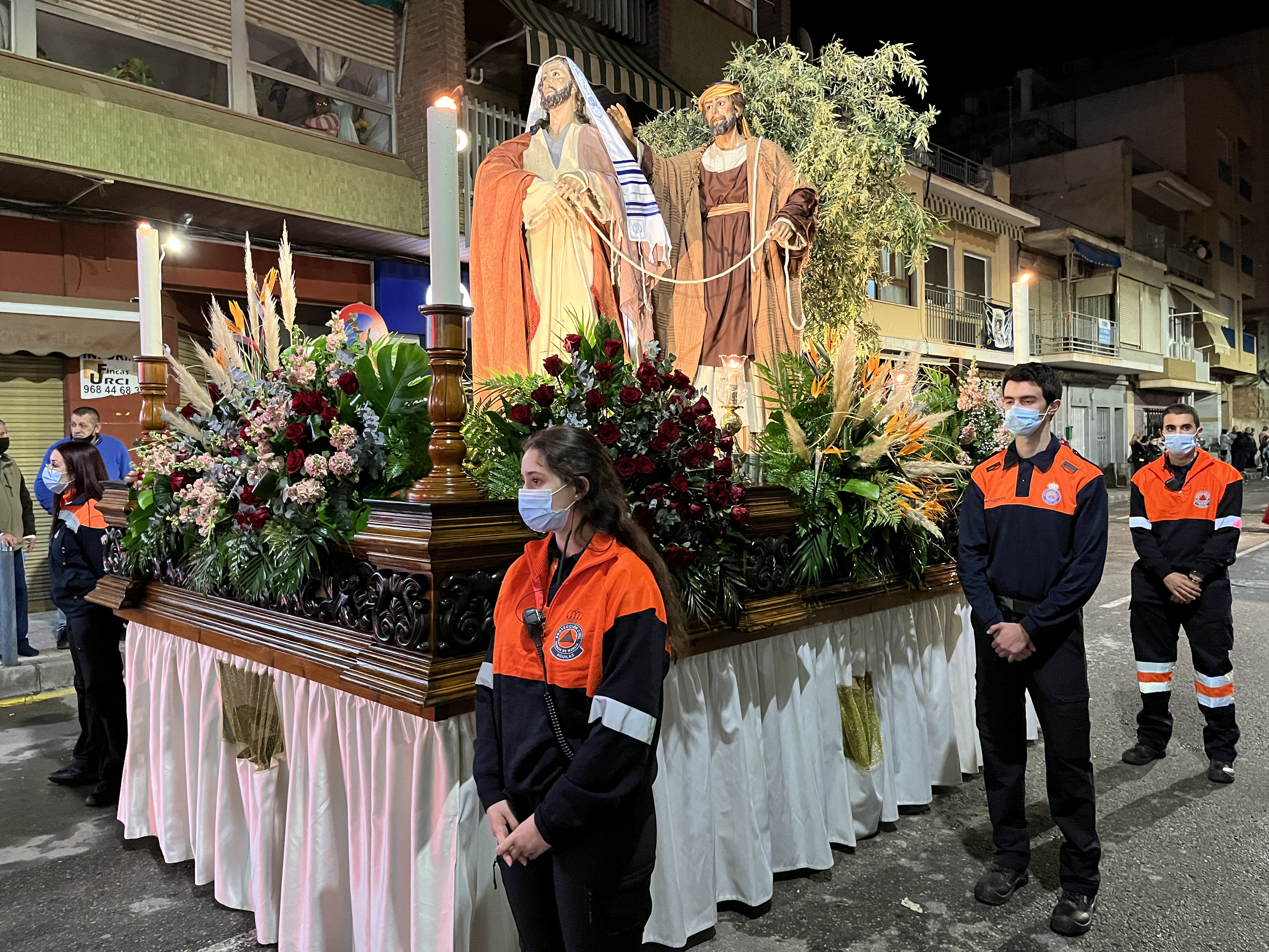La procesión del Prendimiento recorre las calles de Águilas