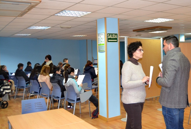 La concejalía de Juventud de Águilas ofrece charlas informativas sobre las ayudas al alquiler aprobadas en el Plan Vivienda