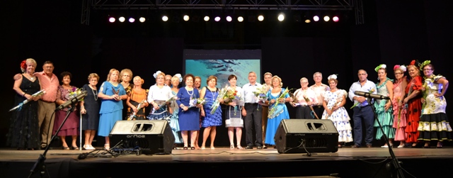 La Gala de la Edad de Oro rinde homenaje a los mayores de Águilas