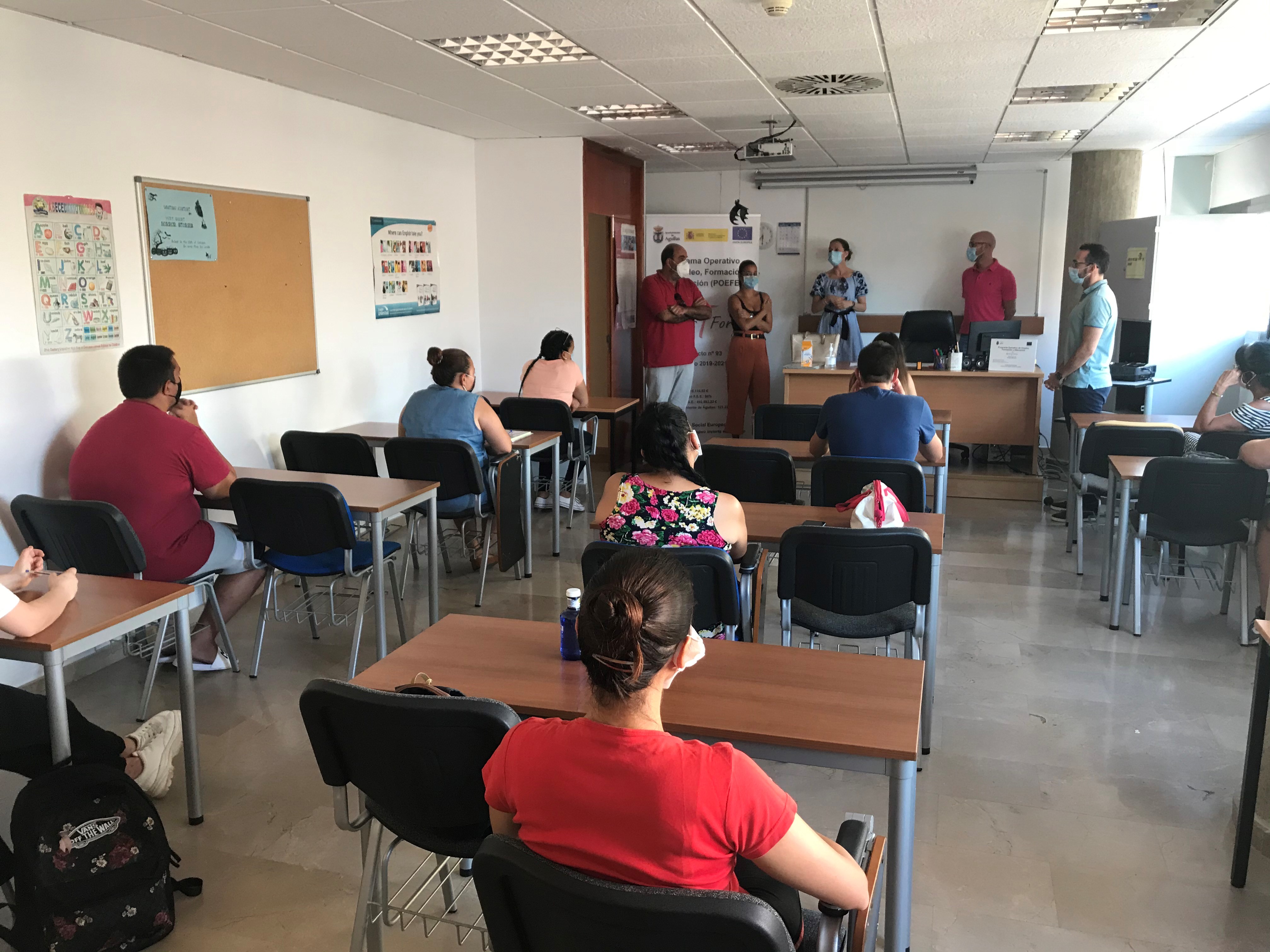 Comienza una nueva edición del itinerario de inserción laboral “Operaciones básicas de restaurante y bar”, incluido en el Proyecto “Águilas T-Forma”