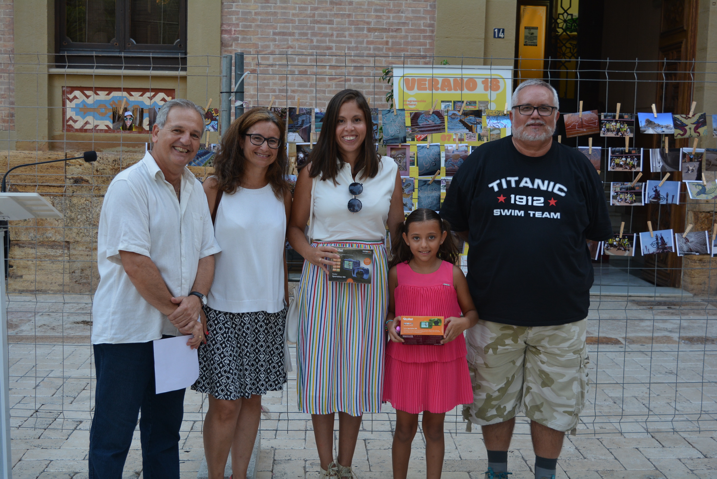 Sara Lorenzo y Xenia Nieto, ganadoras de la XVIII edición del Fotomaratón