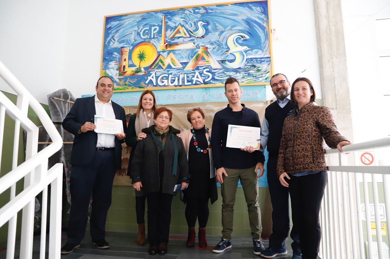 Cerca de 400 escolares aguileños reciben formación en seguridad y prevención para viajar en autobús