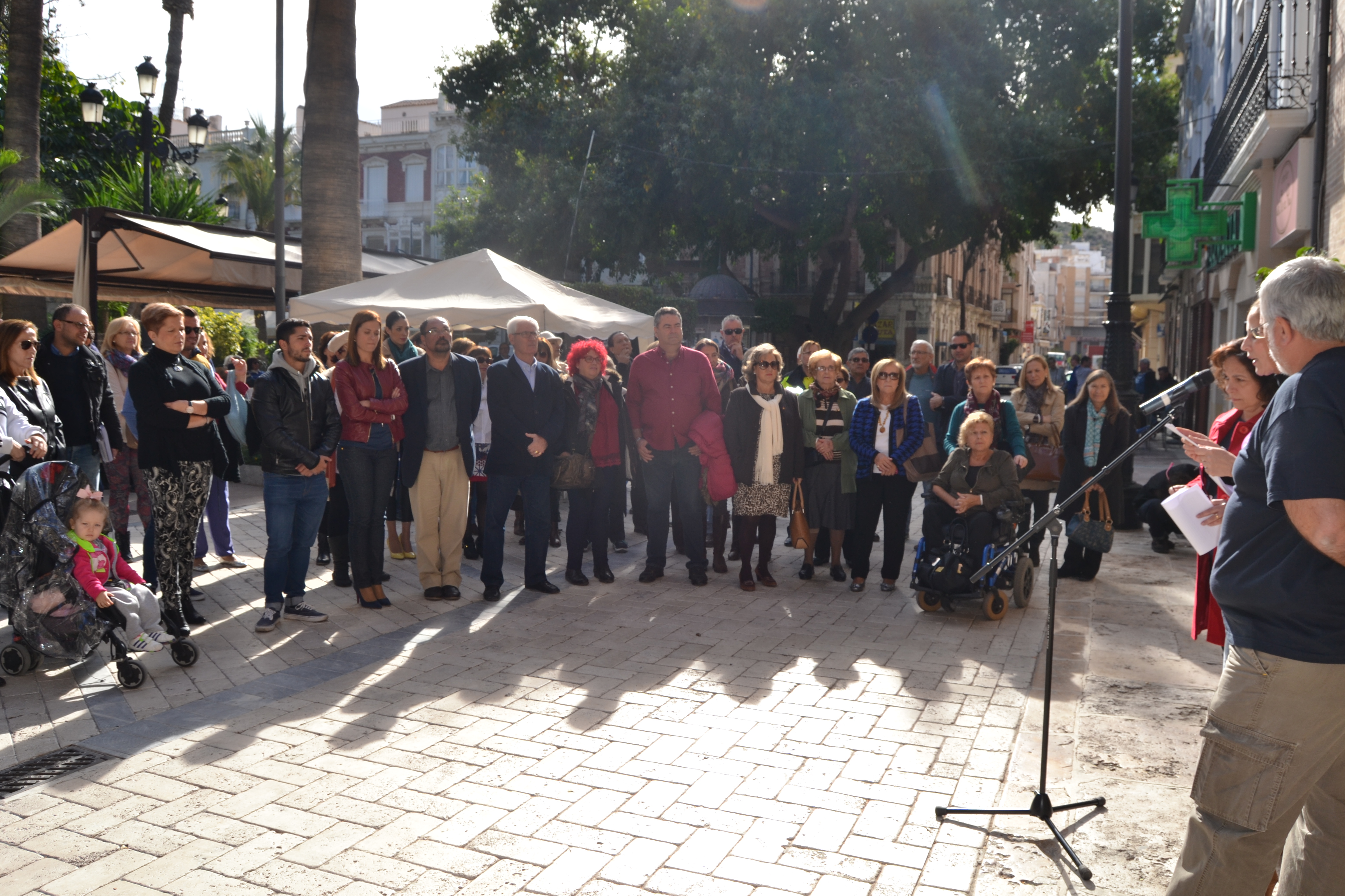 Águilas se suma a la conmemoración del Día Internacional Contra la Violencia de Género
