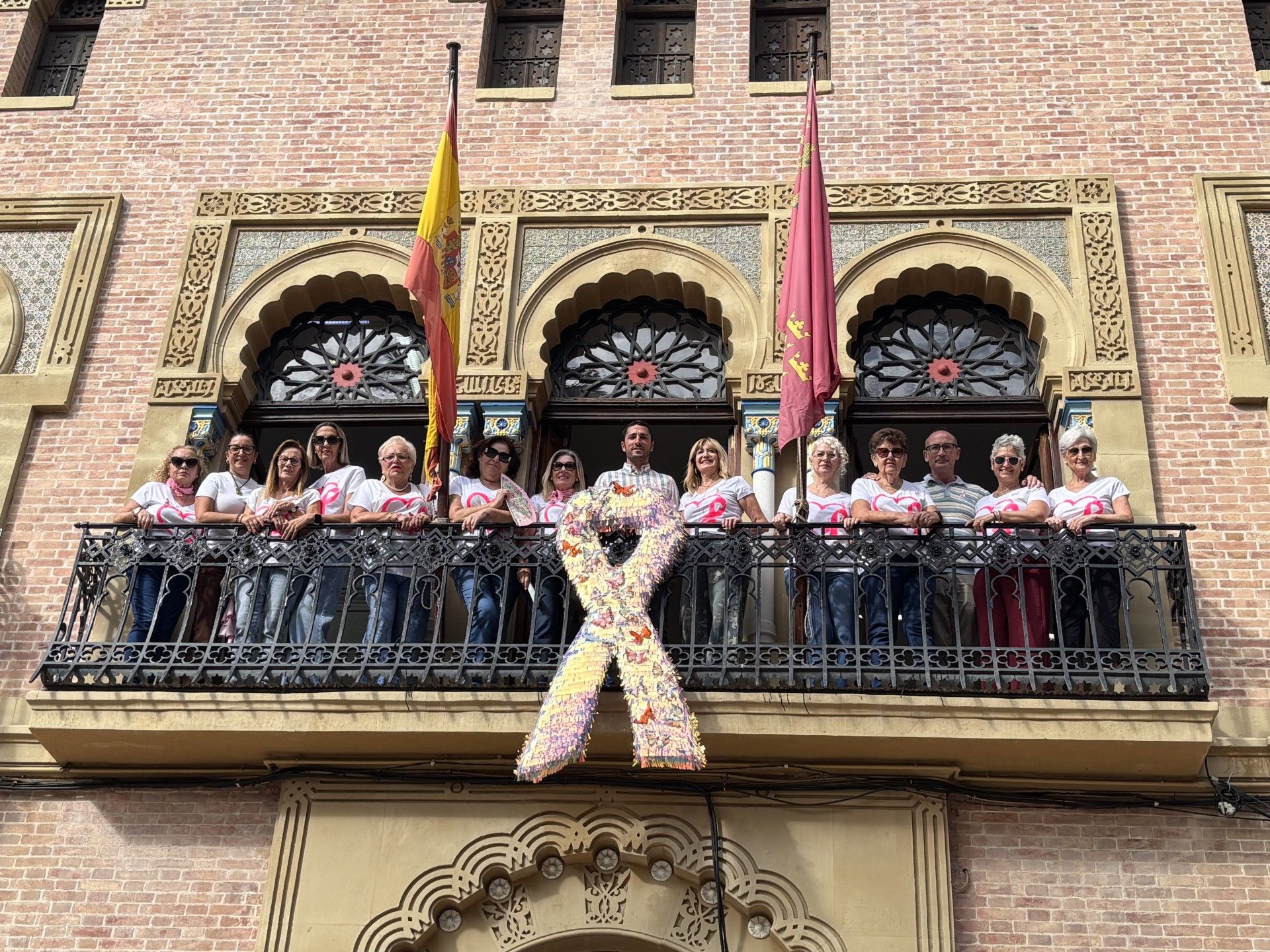 Águilas se une a la conmemoración del Día Mundial Contra el Cáncer de Mama