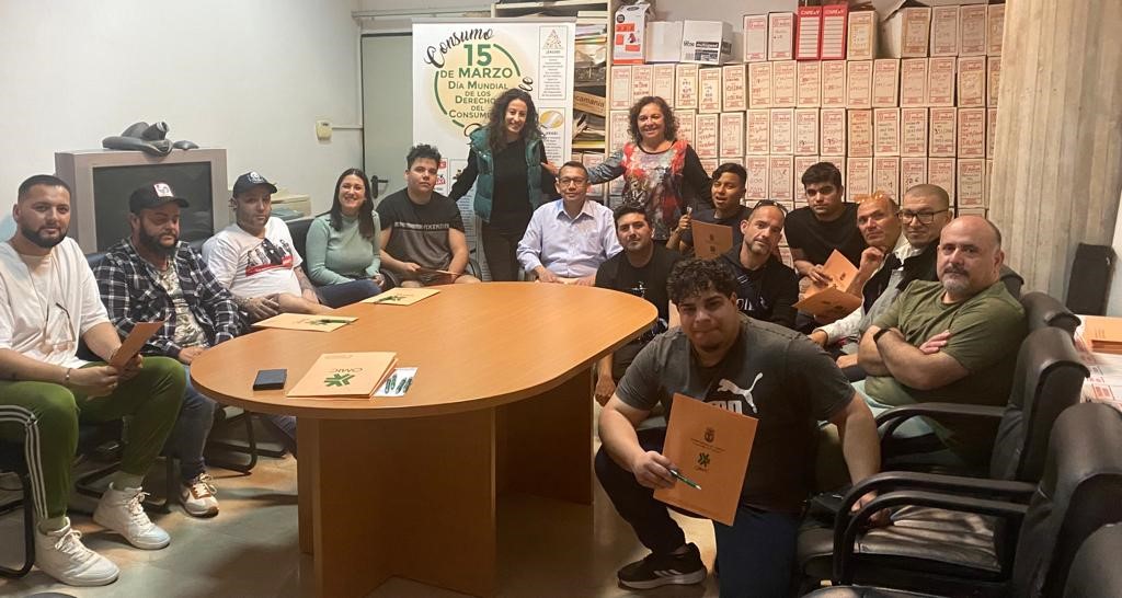 La OMIC conmemora el Día Mundial del Consumo con charlas informativas