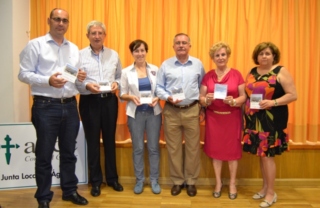 La Junta Local de la Asociación Española Contra el Cáncer presenta un Calendario Solidario 