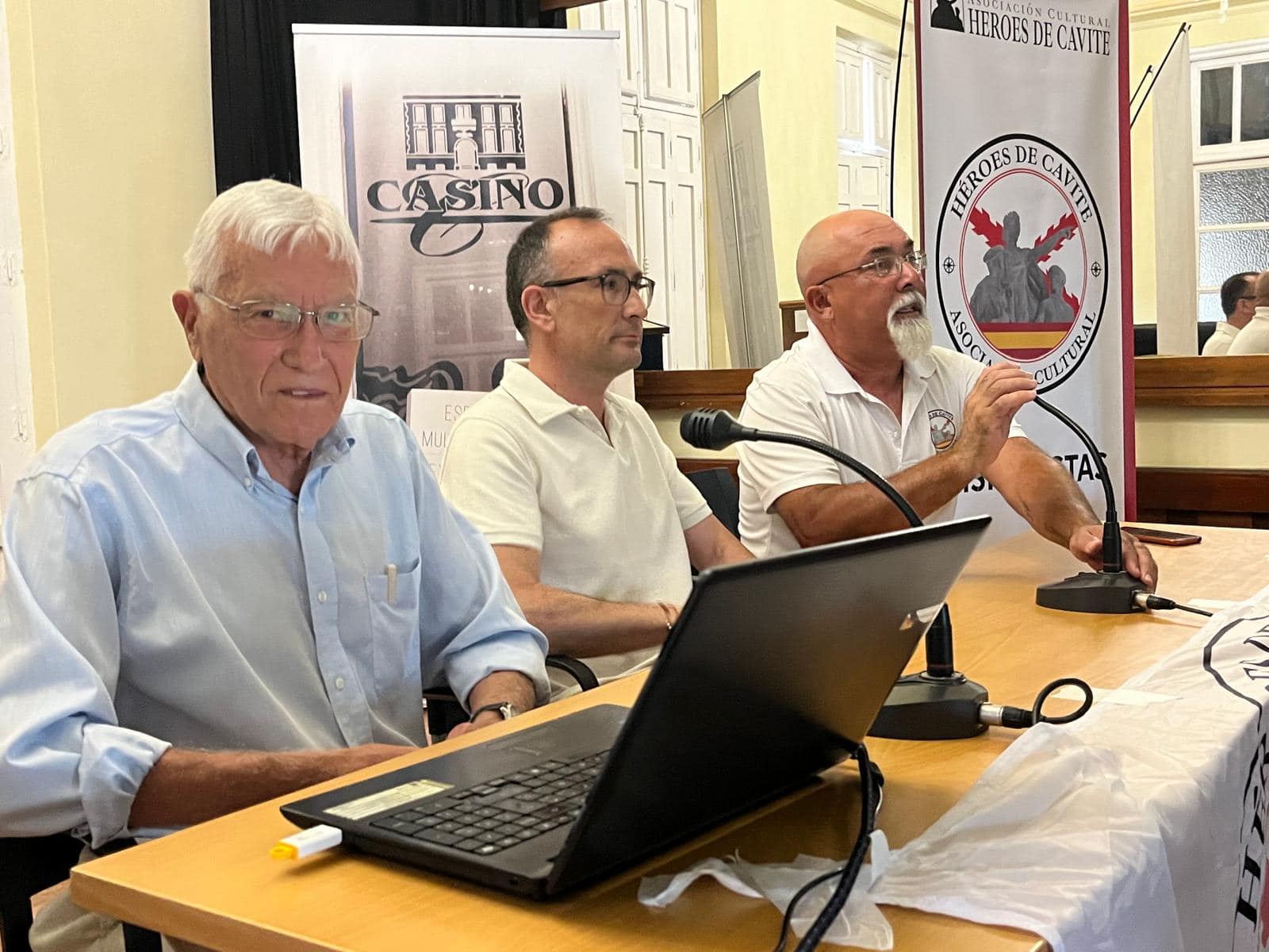 Mateo Casado ofrece una conferencia sobre la Guerra Hispano Cubana