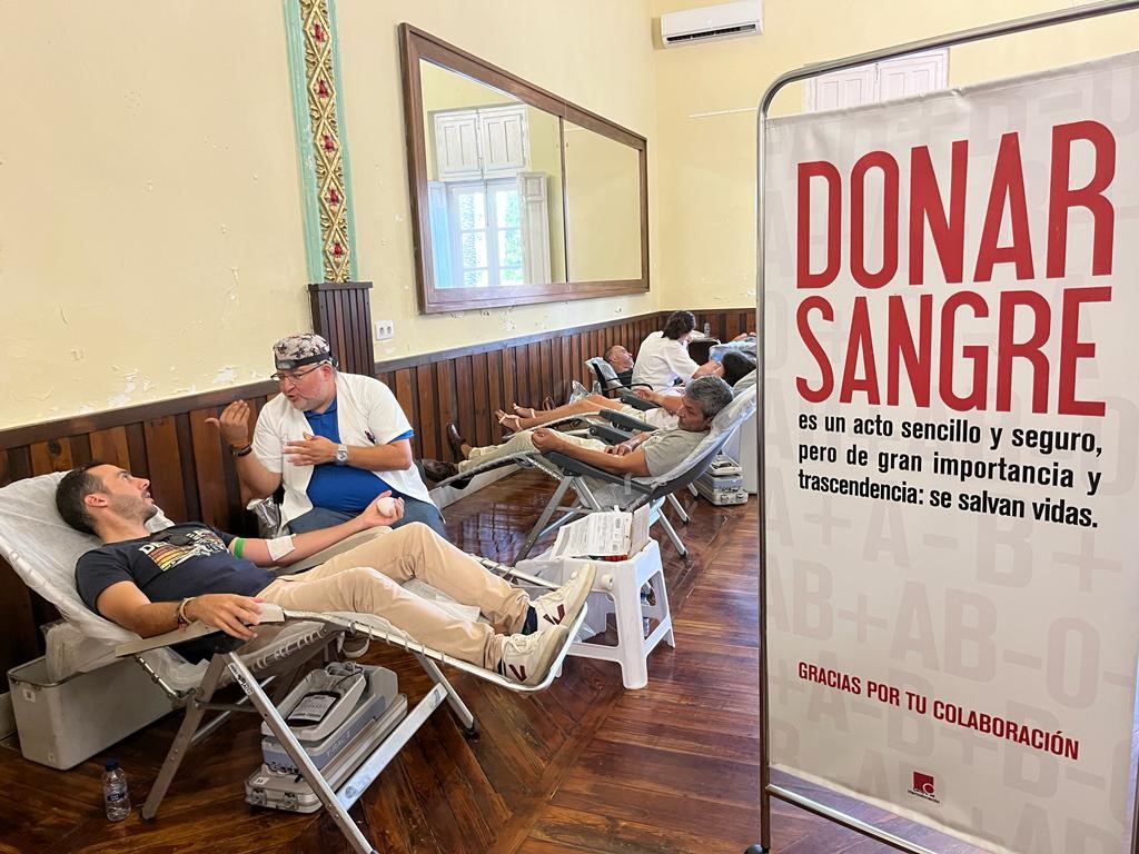 Águilas muestra su lado más solidario “Donando al son”