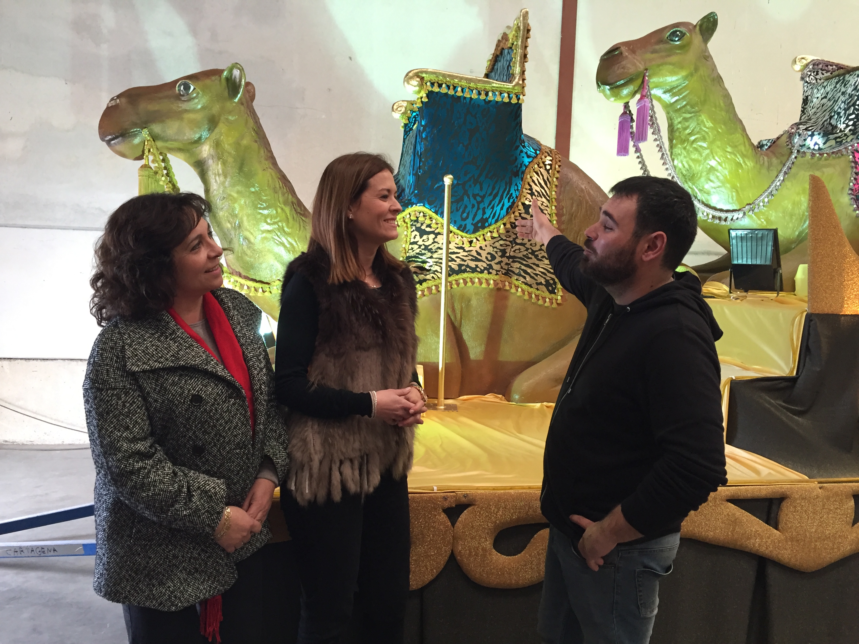 Águilas se prepara para recibir mañana a los Reyes Magos de Oriente