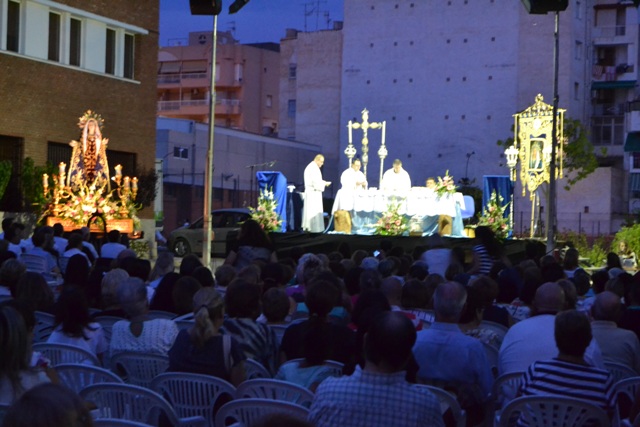 La Virgen de los Dolores recorre las calles de Águilas en el día de su onomástica