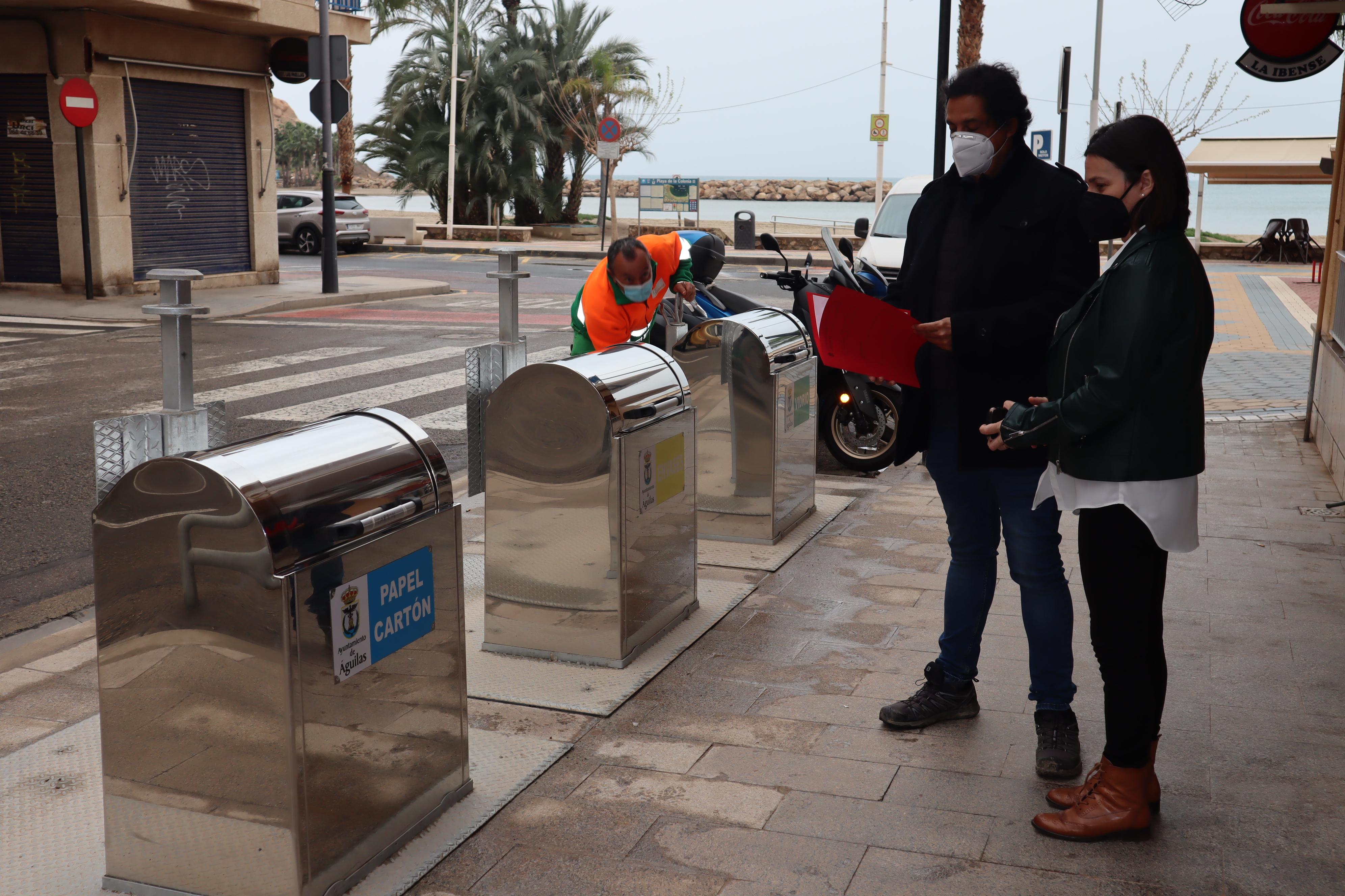 Concluye la renovación de los contenedores soterrados de Juan Carlos I