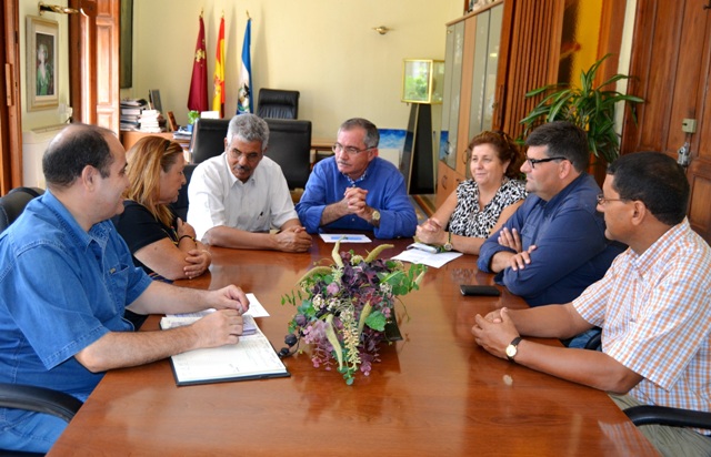 El alcalde de Águilas recibe al ministro saharaui de Salud Pública 