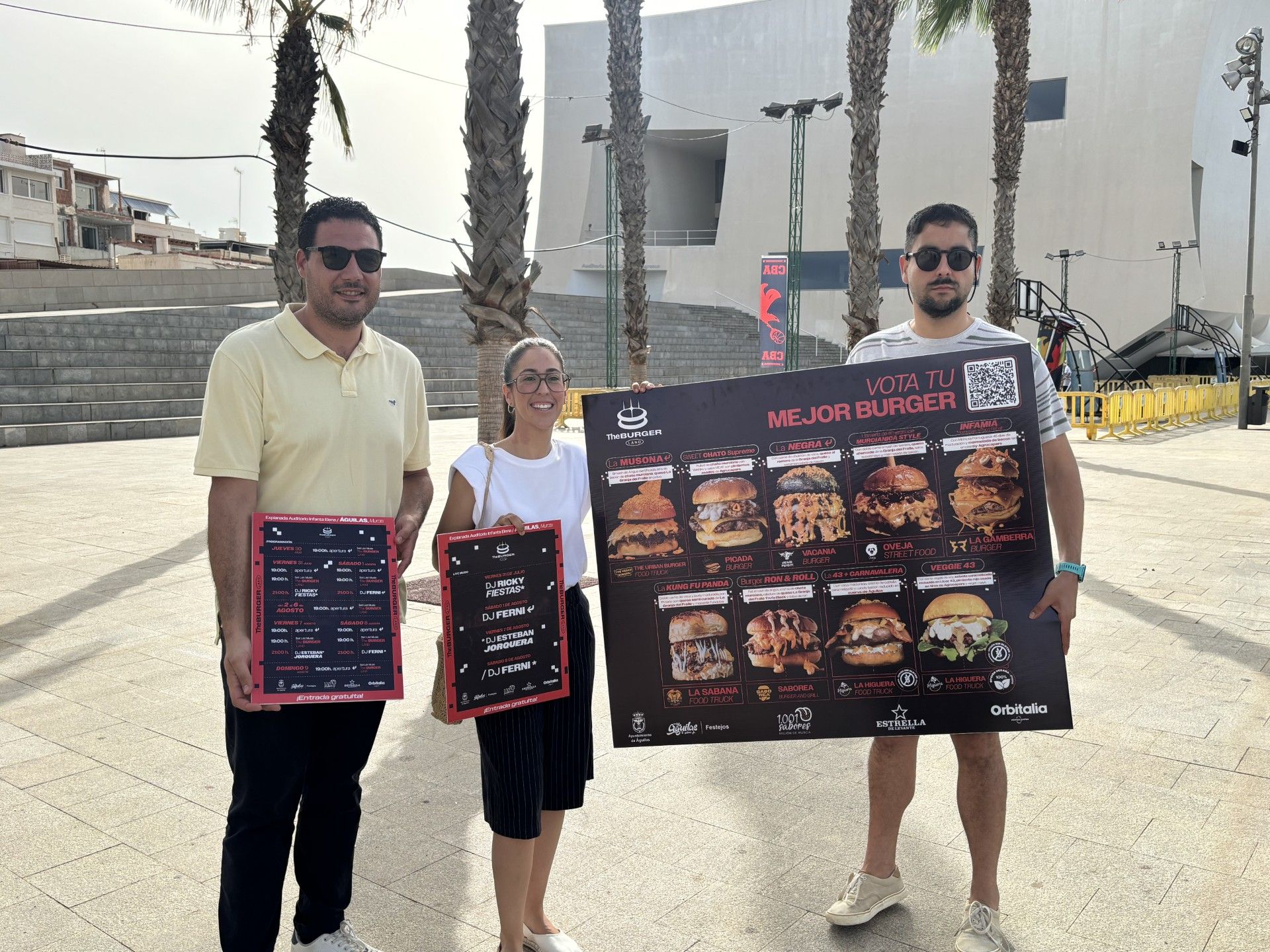 Águilas acoge del 30 de julio al 9 de agosto una nueva edición de The Burger Land con gastronomía, música y promoción del producto local